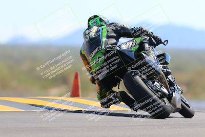 media/Oct-09-2022-SoCal Trackdays (Sun) [[95640aeeb6]]/Turn 9 Backside (120pm)/